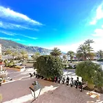 F1 Gp Monaco - - Sea View - Premium Location - 2 Bedrooms- Luxury Renovated - Parking - Clim - Balcony - And Sun * Μεντόν