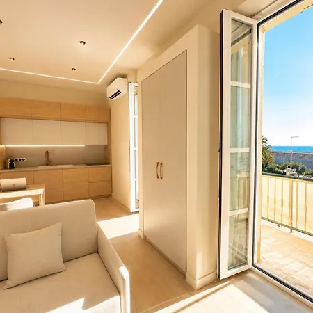 Monaco - - Sea View - Full Clim - 2 Bedrooms - Premium Location - Luxury Renovated - Parking - Balcony - And Sun *