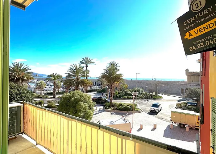 New - Monaco - - Sea View - Premium Location - 2 Bedrooms- Luxury Renovated - Parking - Clim - Balcony - And Sun Apartamento Menton